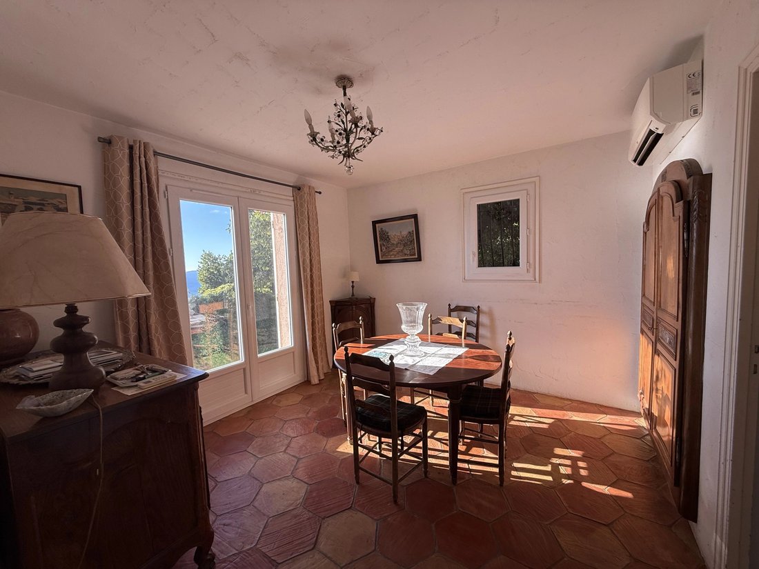 Estate in Rayol-Canadel-sur-Mer, Provence-Alpes-Côte d'Azur, France 4 - 17051784