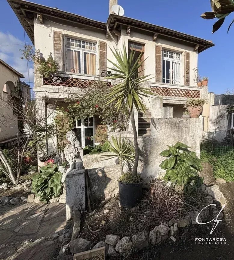 House in Plateau Notre Dame Nord, Saint-Raphaël, France 2 - 17048724