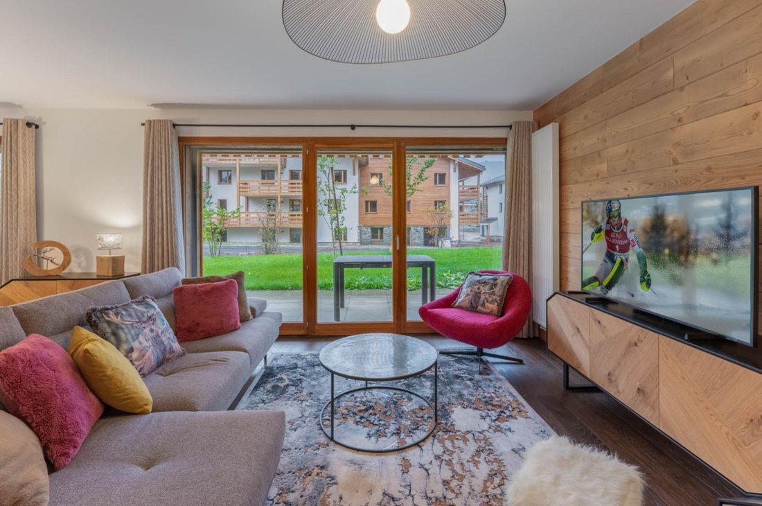 Apartment in Megève, Auvergne-Rhône-Alpes, France 2 - 17048104