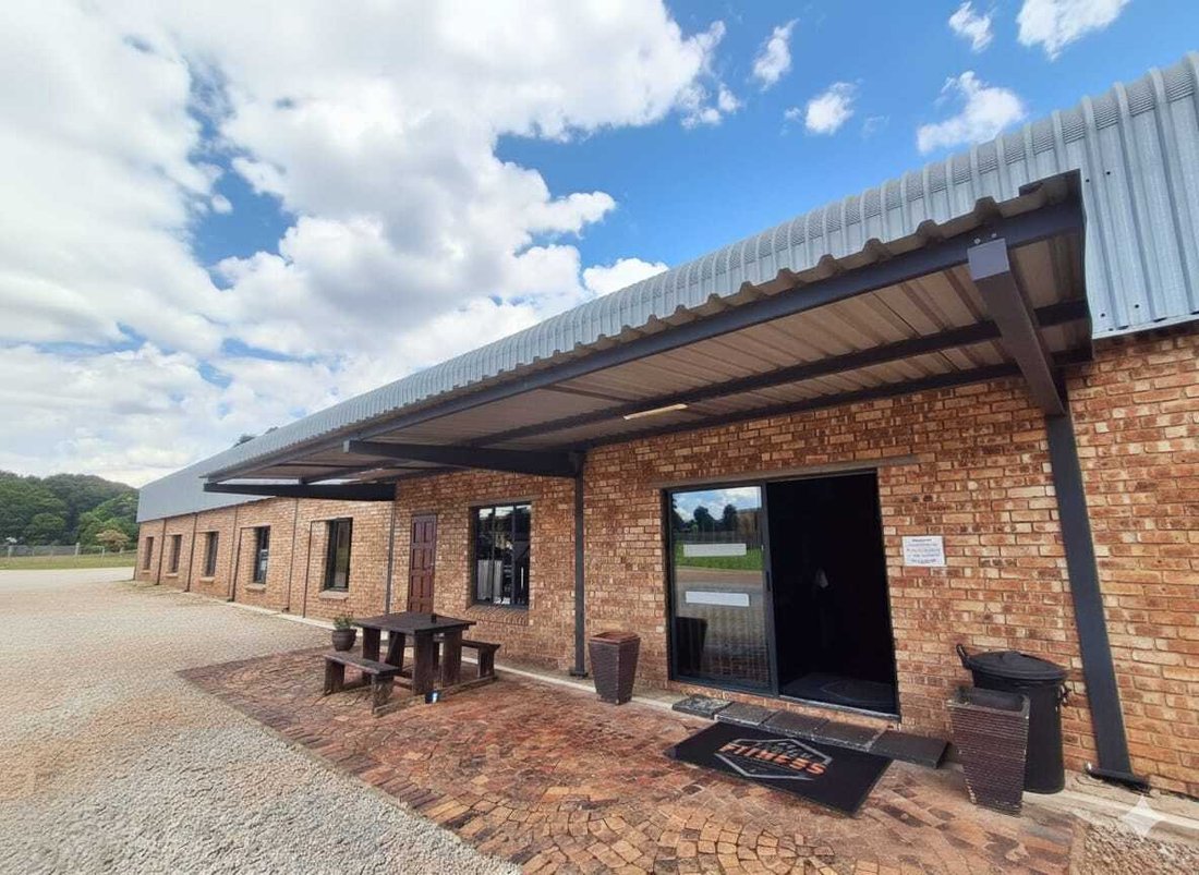 Country House in Nestpark AH, Gauteng, South Africa 4 - 17049662