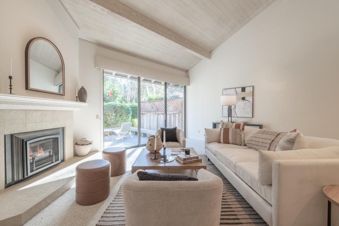 Townhouse in Carmel-by-the-Sea, California, United States 2 - 17053344