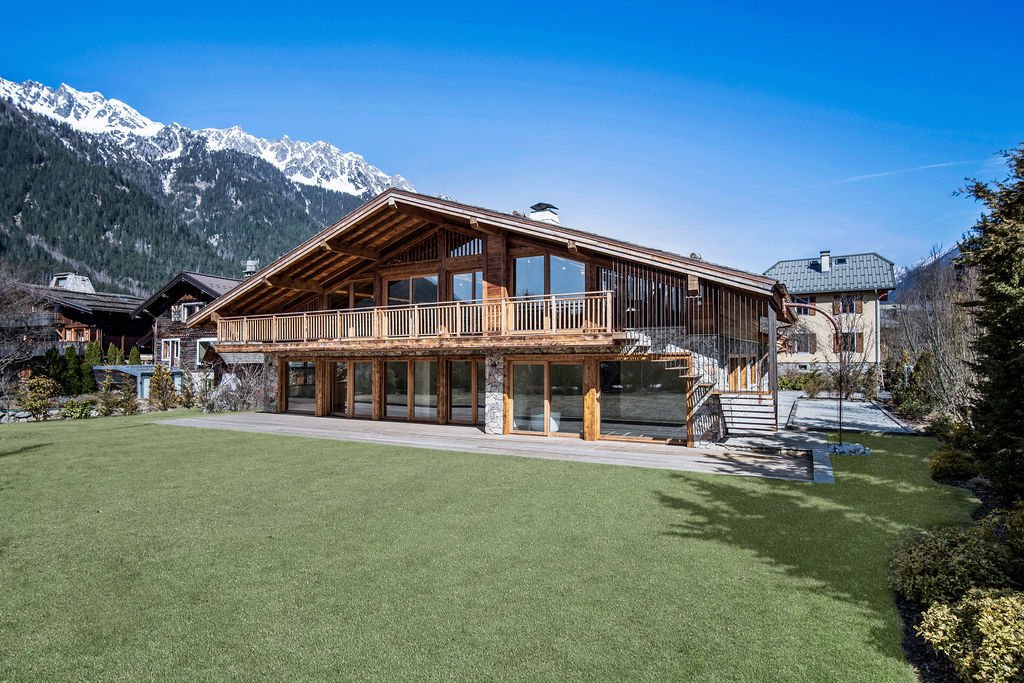 Villa in Chamonix-Mont-Blanc, Auvergne-Rhône-Alpes, France 1 - 17047745