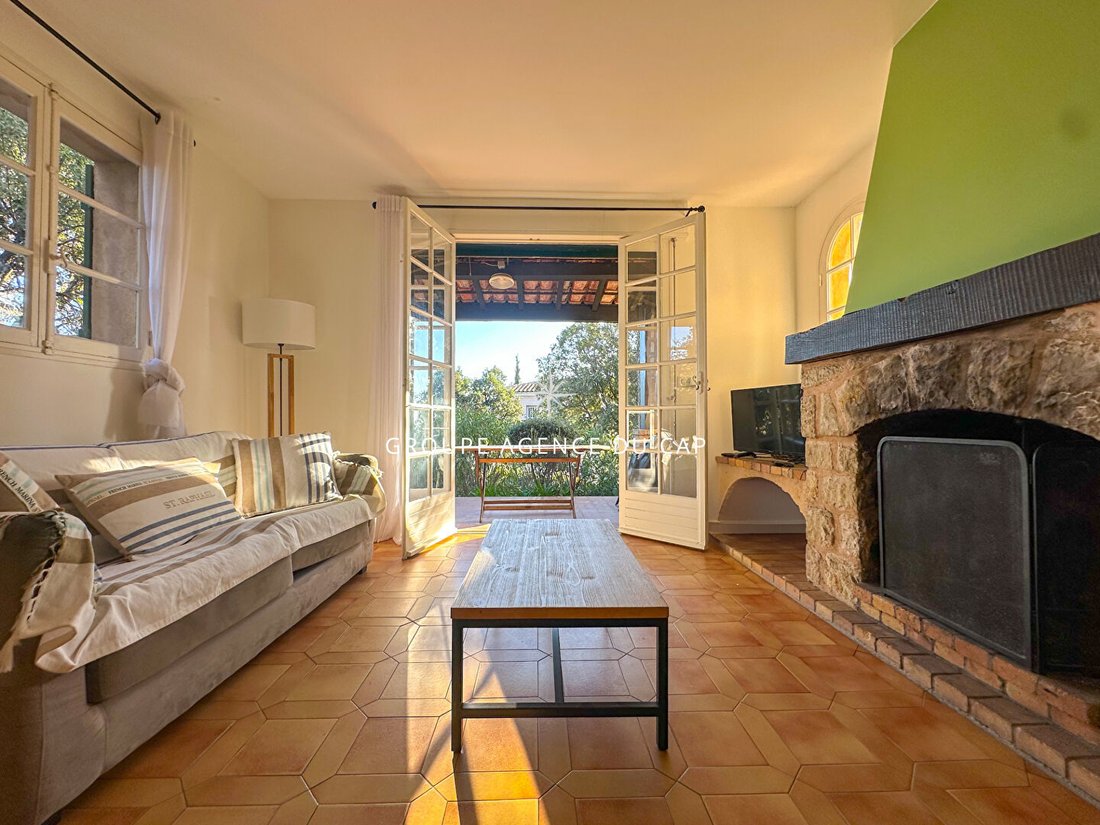 Villa in Frejus, Provence-Alpes-Côte d'Azur, France 5 - 15474074