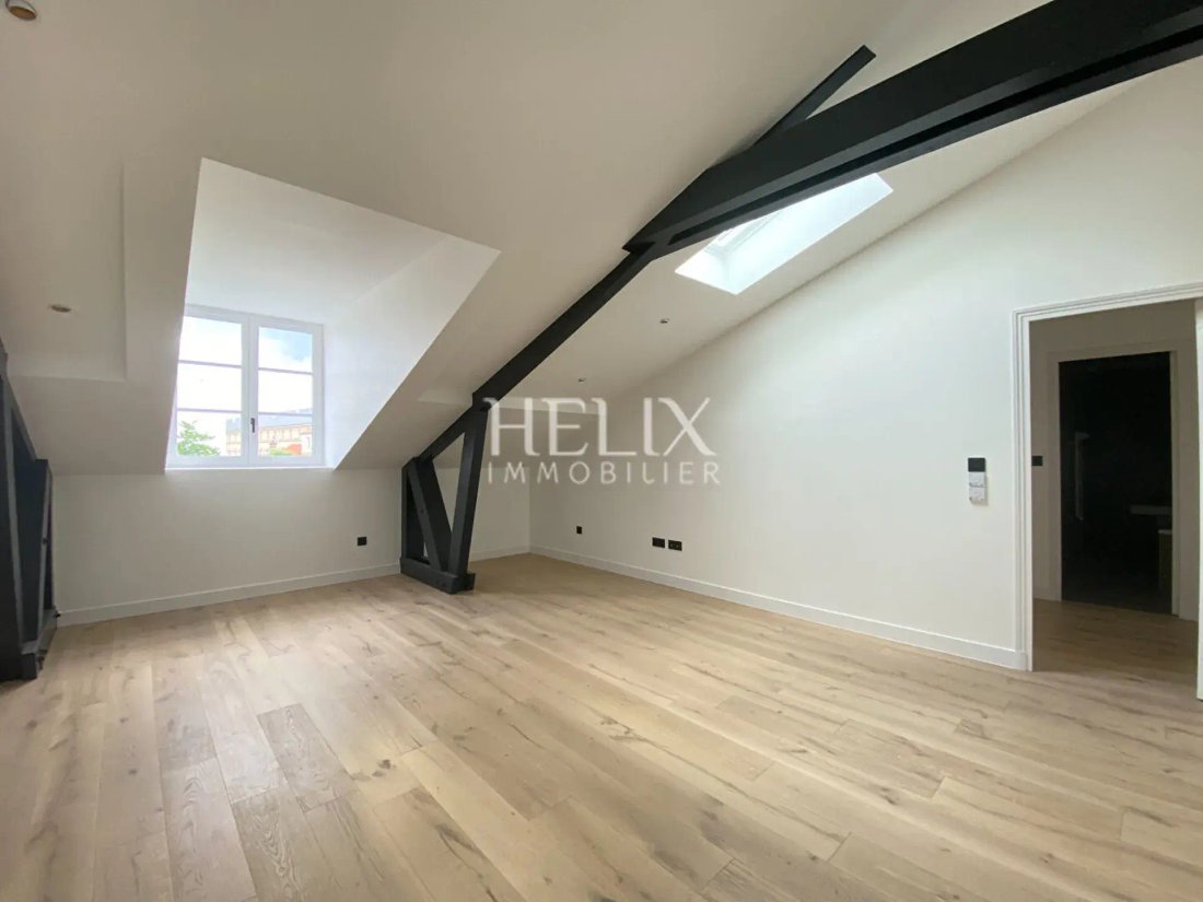 Apartment in Forêt, Saint-Germain-en-Laye, France 5 - 17055418