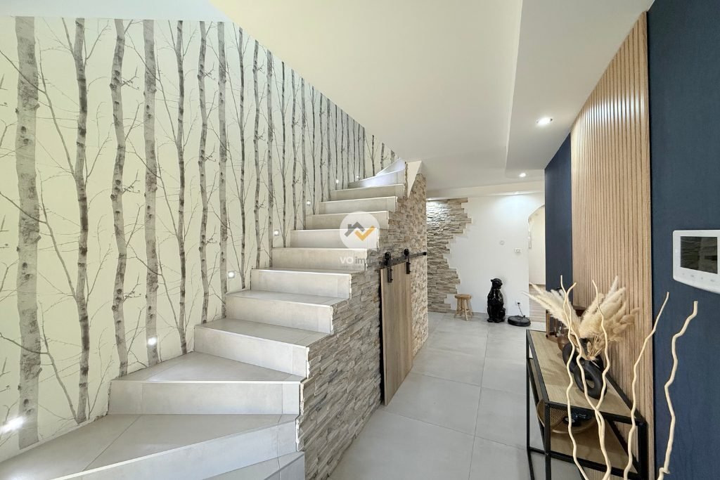 House in Nord Ouest, Thann, France 5 - 16888345
