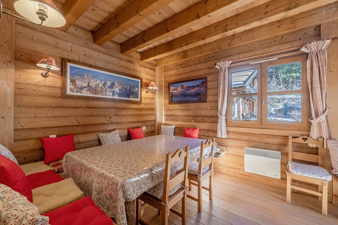 Villa in Chamonix-Mont-Blanc, Auvergne-Rhône-Alpes, France 4 - 17048061