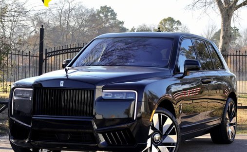 2025 Rolls-Royce Cullinan Sport Utility 4D in Houston, TX, United States 1