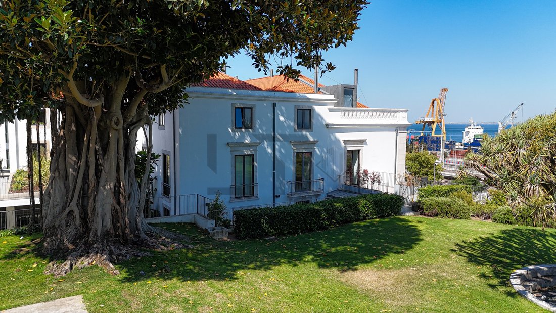 Apartment in Penha de Franca, Lisbon, Portugal 5 - 17046527