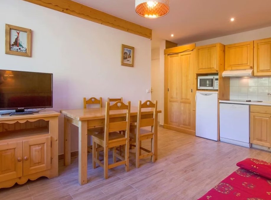 Apartment in Combloux, Auvergne-Rhône-Alpes, France 3 - 17048126
