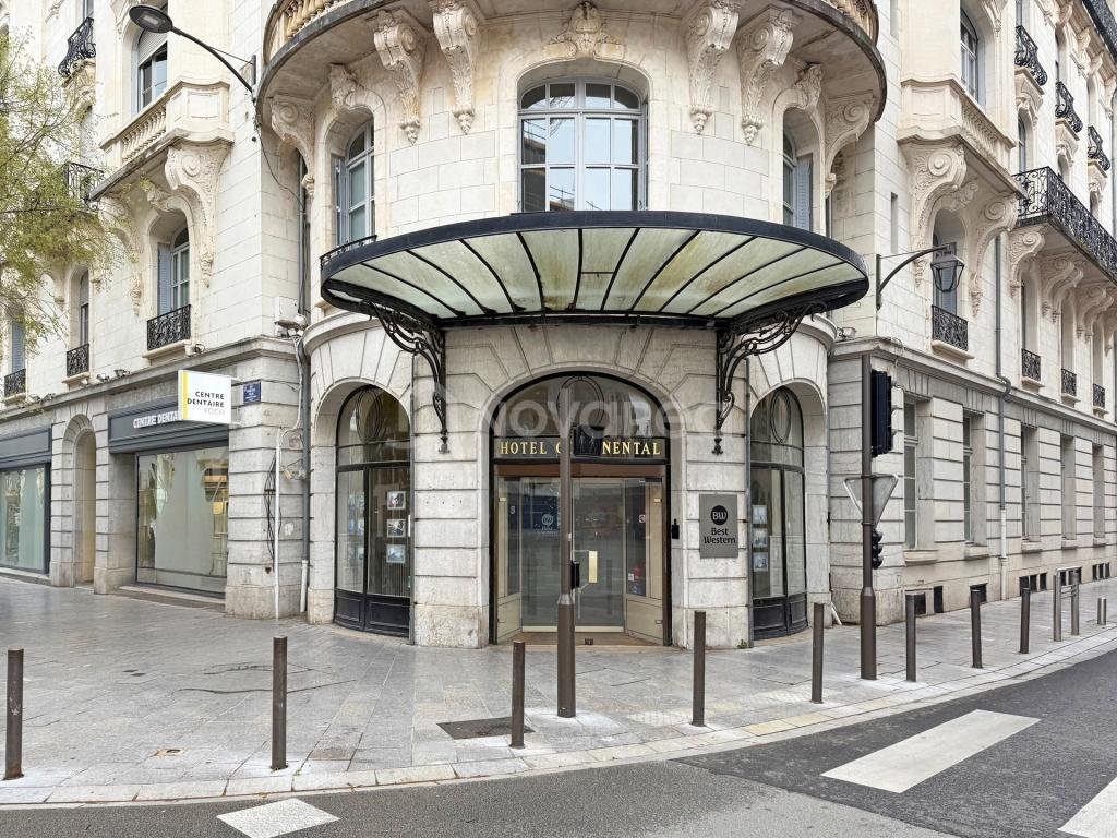 House in Pau, Nouvelle-Aquitaine, France 1 - 16256385