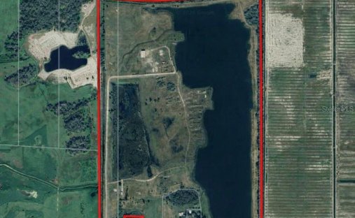Land in Okeechobee, Florida, United States 1