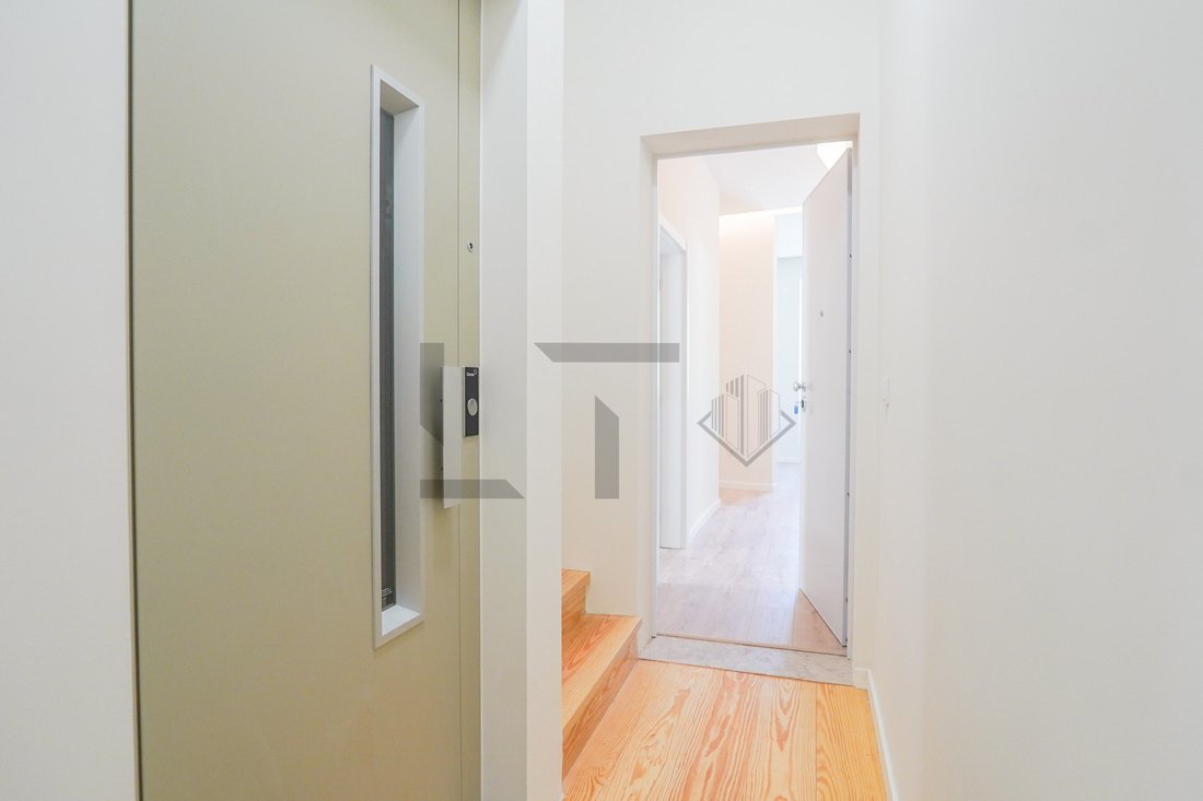 Apartment in Sao Domingos de Benfica, Lisbon, Portugal 5 - 17046518
