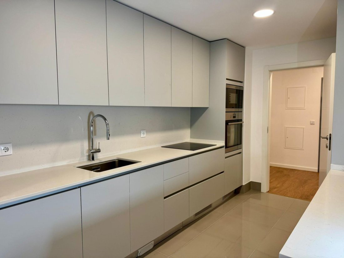 Apartment in Loures, Lisbon, Portugal 4 - 17053615
