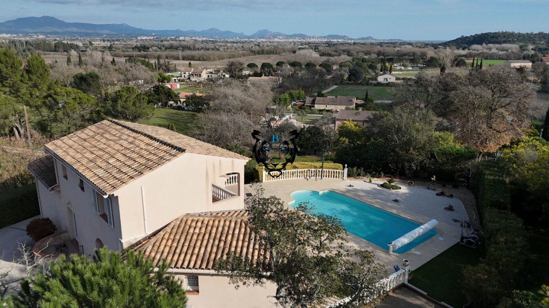 House in Ecarts, Roquebrune-sur-Argens, France 2 - 16008361