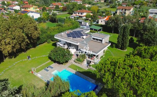 Villa a Centro, Massa, Italia 1