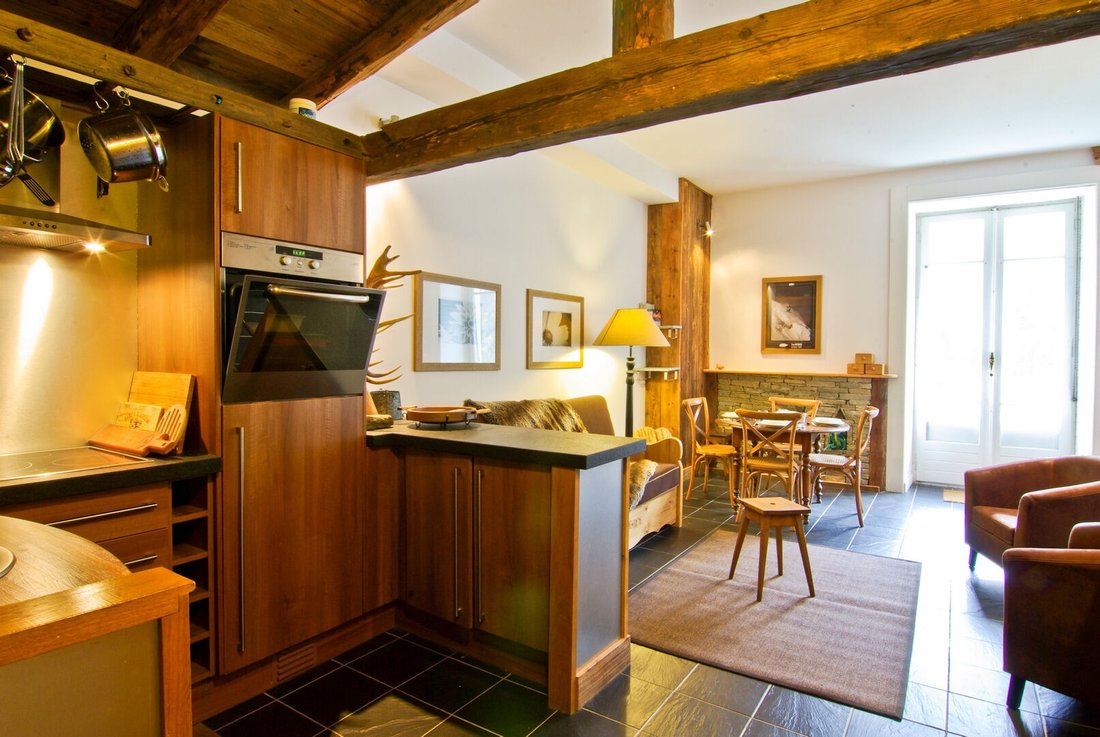 Apartment in Chamonix-Mont-Blanc, Auvergne-Rhône-Alpes, France 2 - 17048078