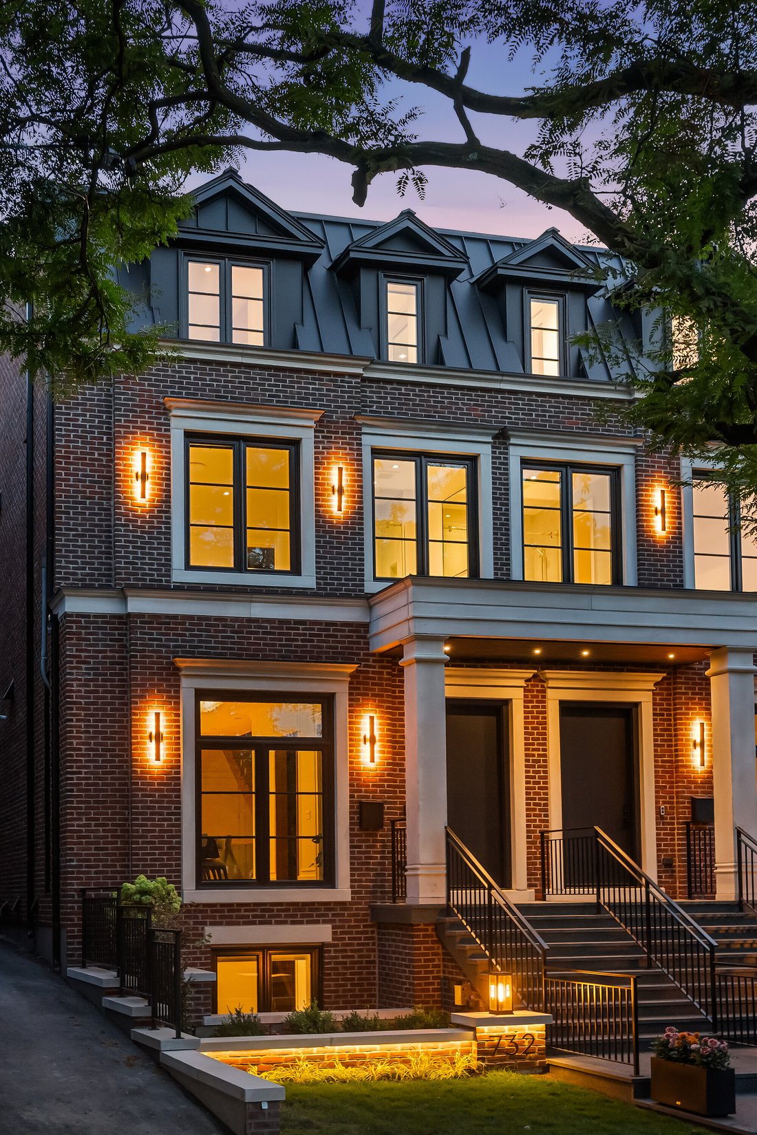 Townhouse in Toronto, Ontario, Canada 3 - 17054965