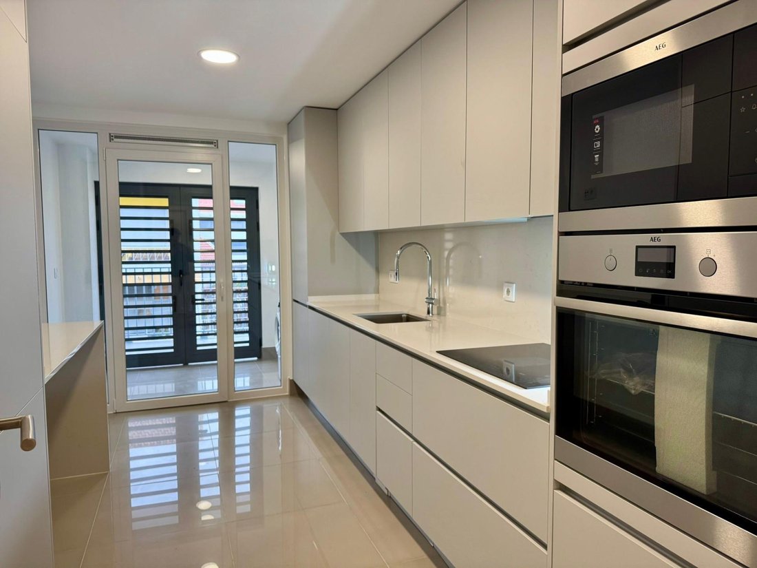 Apartment in Loures, Lisbon, Portugal 3 - 17053630