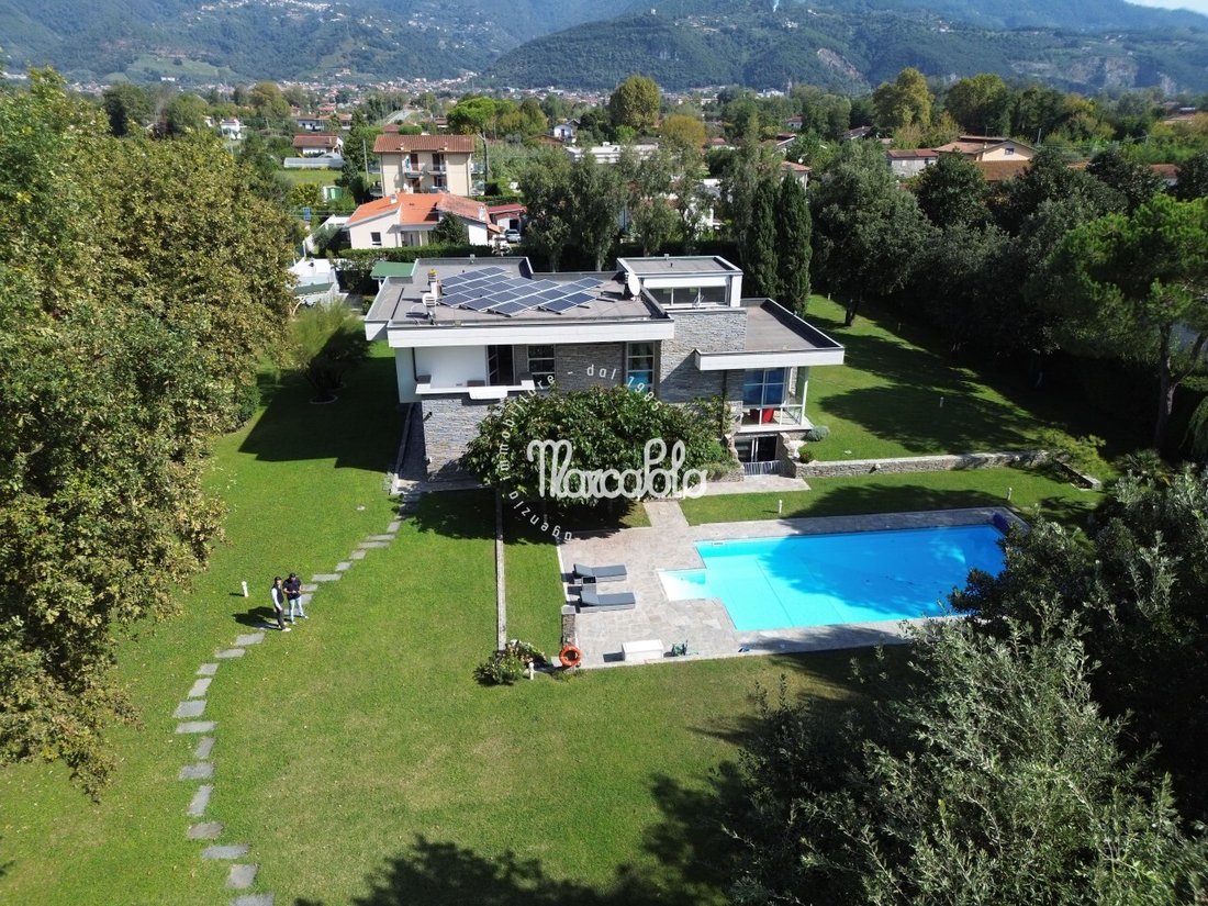 Villa in Center, Massa, Italy 5 - 17050620