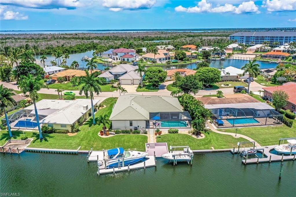 House in Fort Myers, Florida, United States 1 - 17052709