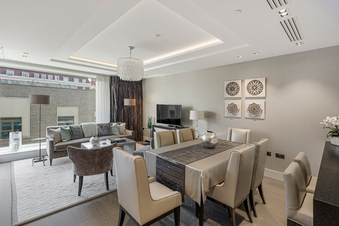 Apartment in Holland Park, Kensington And Chelsea, England 2 - 17049510