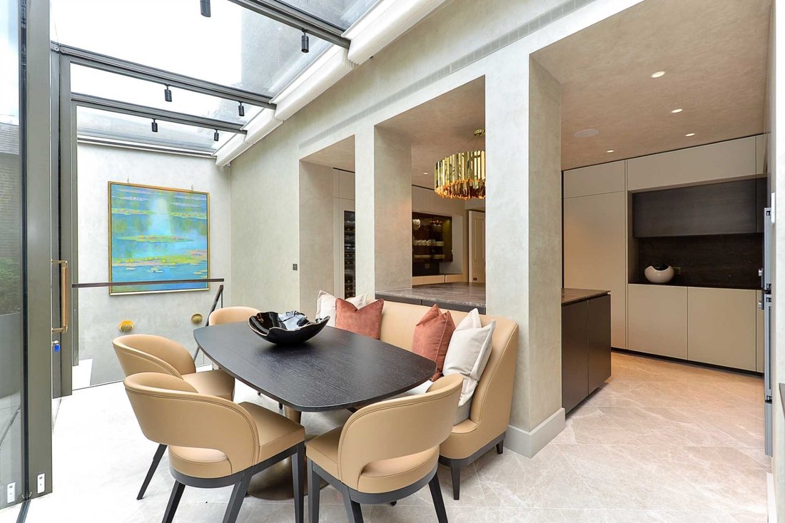 House in Belgravia, Westminster, England 5 - 17048224