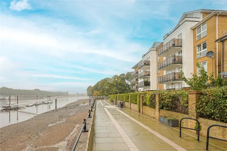 Apartment in Parsons Green, Hammersmith and Fulham, England 1 - 17055556