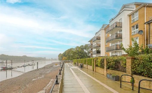 Apartment in Parsons Green, Hammersmith and Fulham, England 1