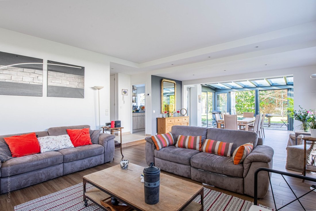 House in Centre Ville, Rueil-Malmaison, France 2 - 17053579