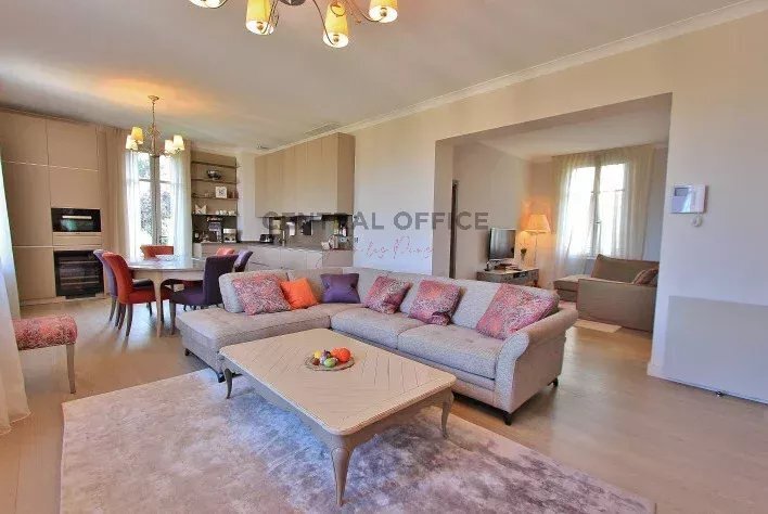 Apartment in Antibes, Provence-Alpes-Côte d'Azur, France 3 - 17049141