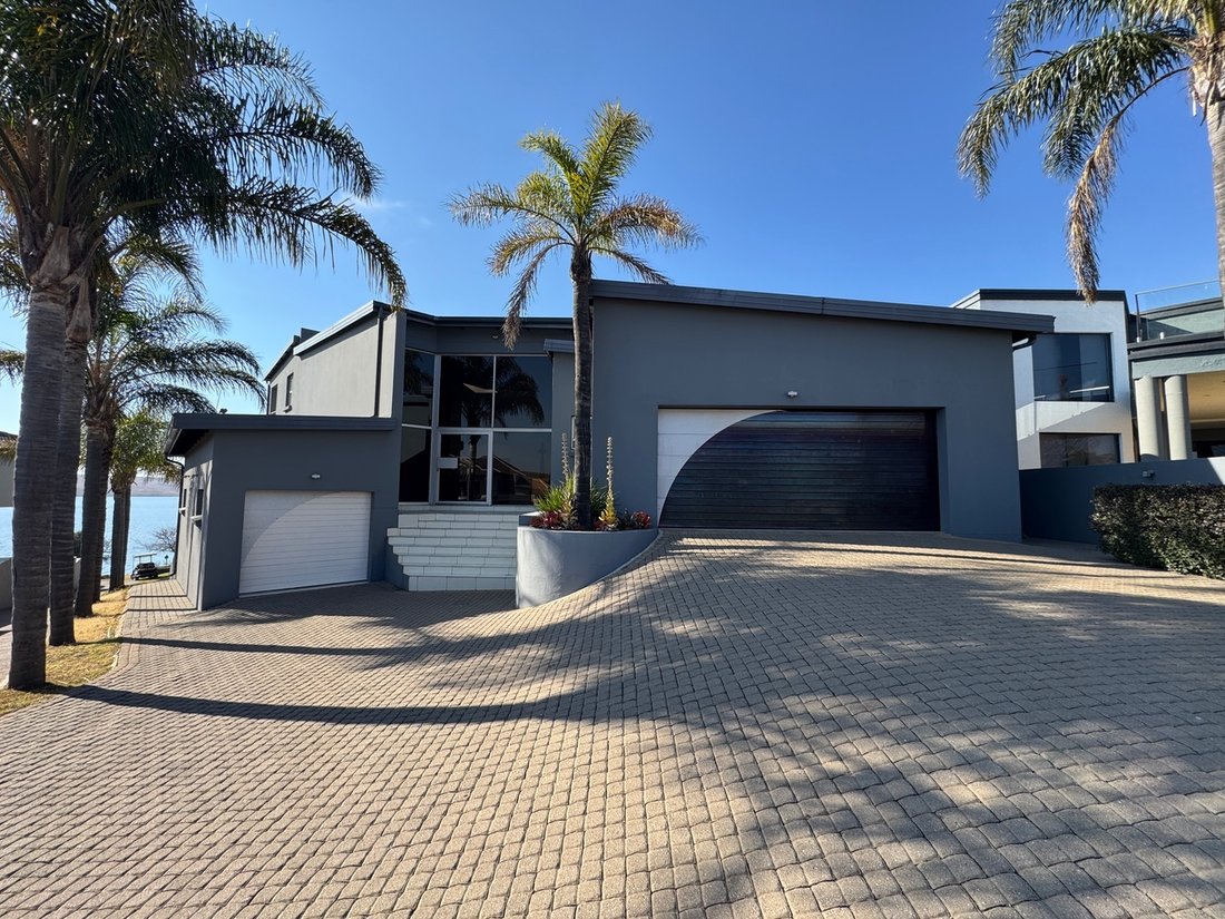 House in Bankenveld, Mpumalanga, South Africa 1 - 17052205