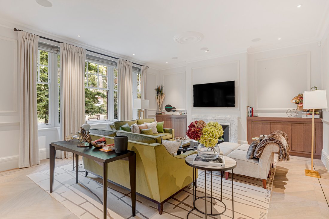 Apartment in Mayfair, Westminster, England 3 - 17049540