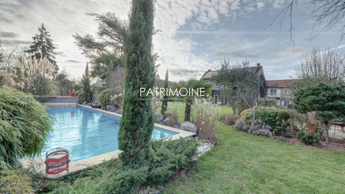 Villa in Feucherolles, Ile-de-France, France 3 - 17048184