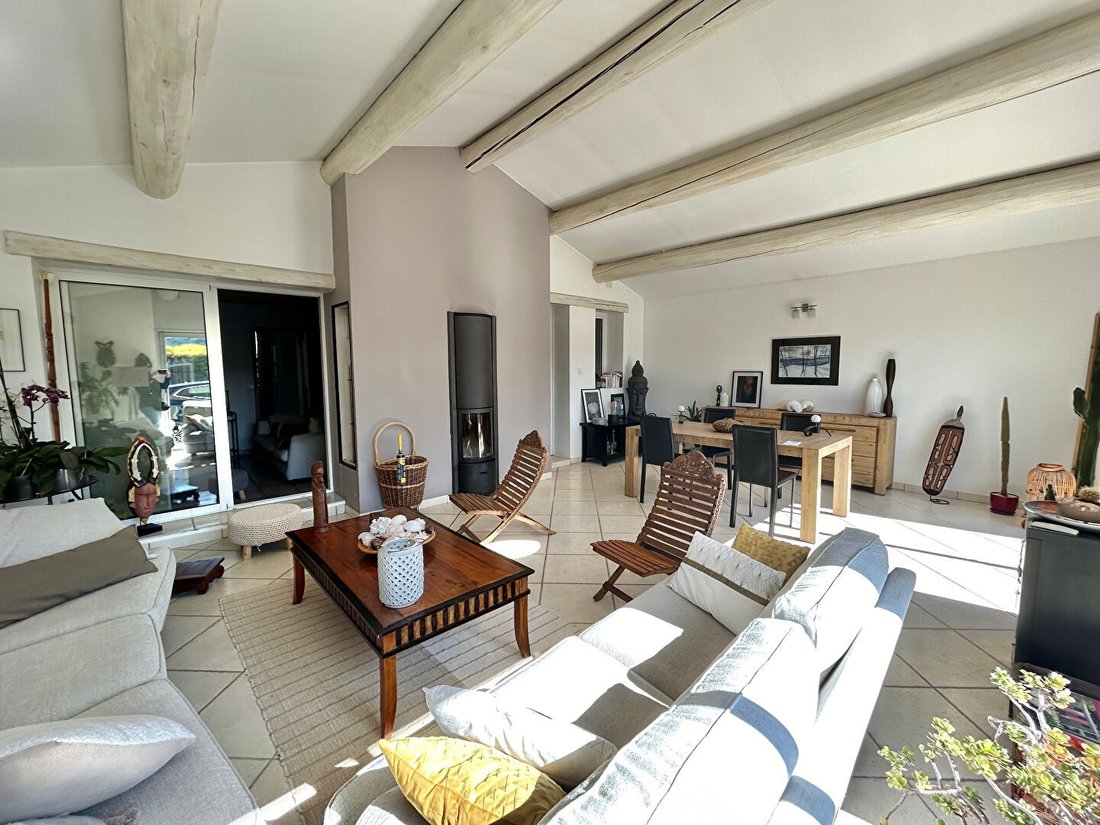Villa in Plaines Saint Pierre-Saint Julien, Martigues, France 1 - 13931461