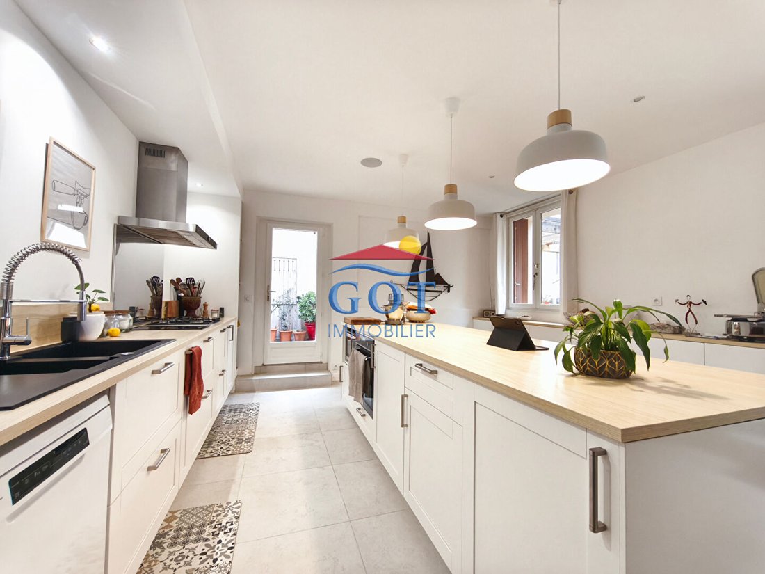 Villa in Nord, Saint-Laurent-de-la-Salanque, France 2 - 17047779