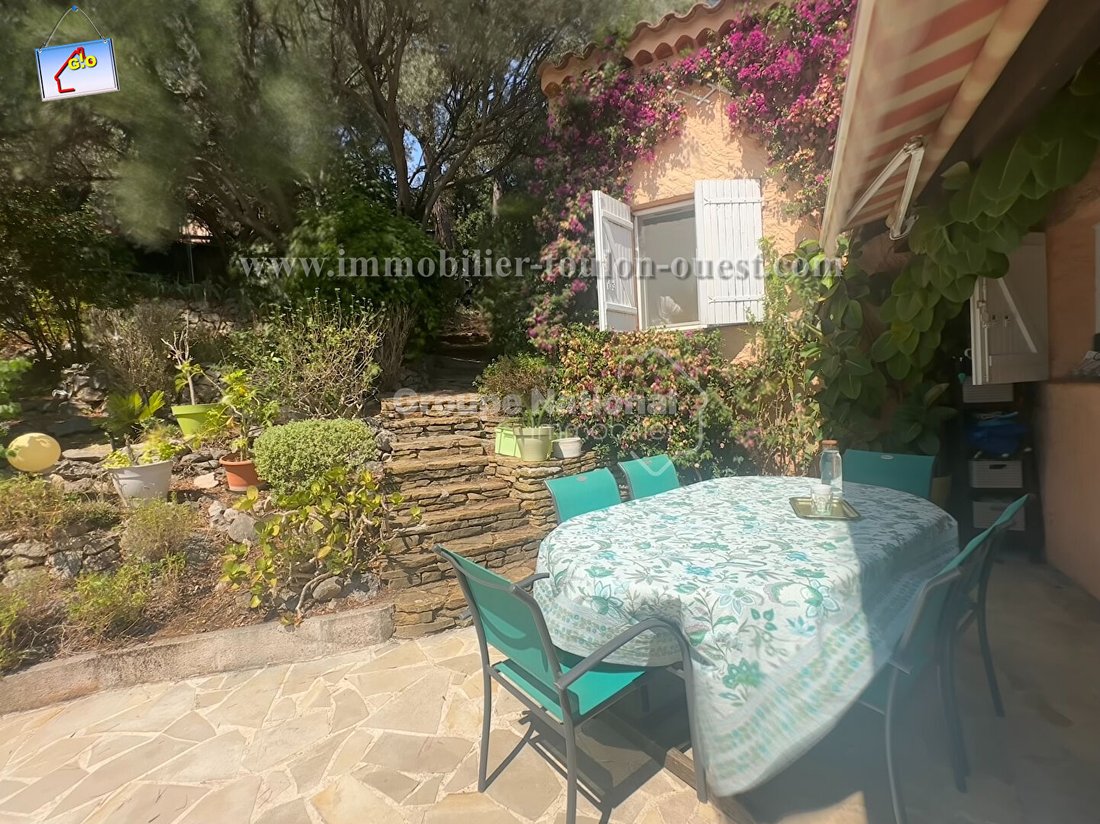 Villa in Notre Dame des Routes, Toulon, France 2 - 15974706