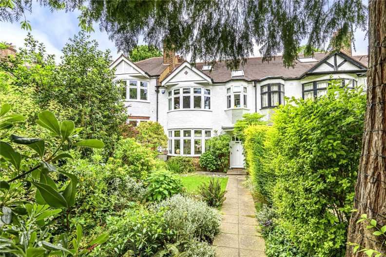 House in Holly Village, Haringey, England 1 - 17055225