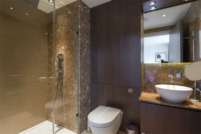 Apartment in Chelsea Harbour, England 4 - 17055336