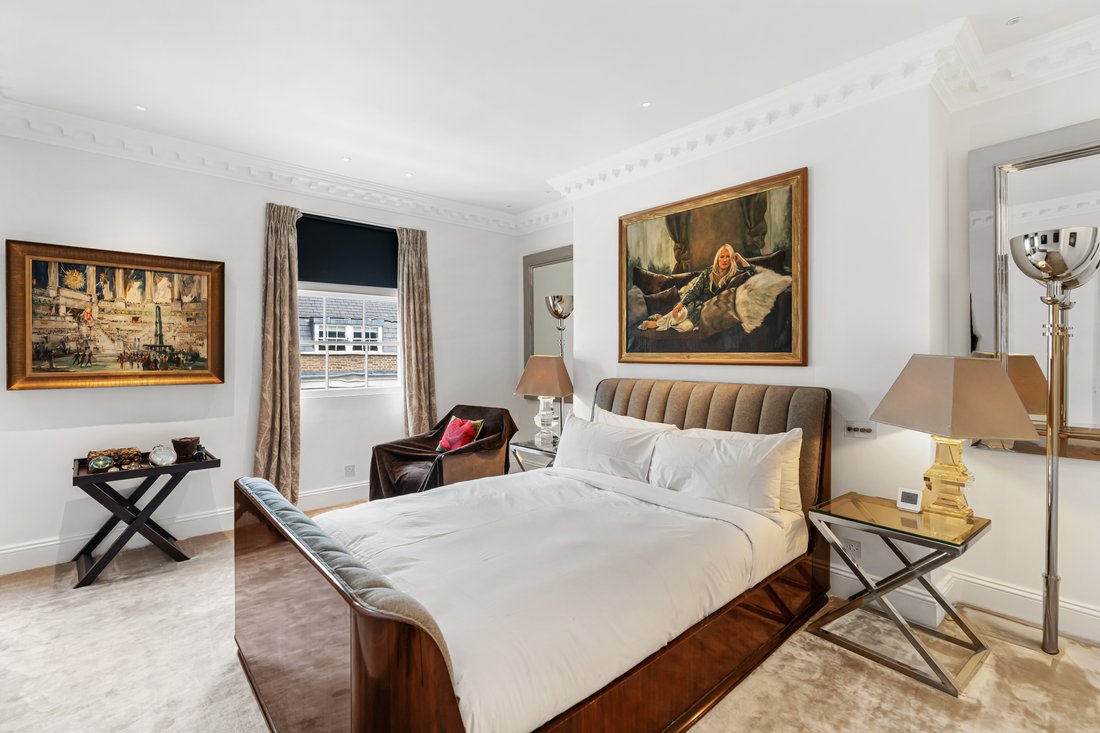 House in Mayfair, Westminster, England 4 - 17049534