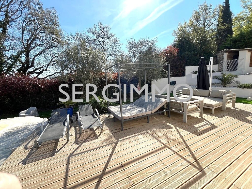 Villa in Montauroux, Provence-Alpes-Côte d'Azur, France 3 - 15425661
