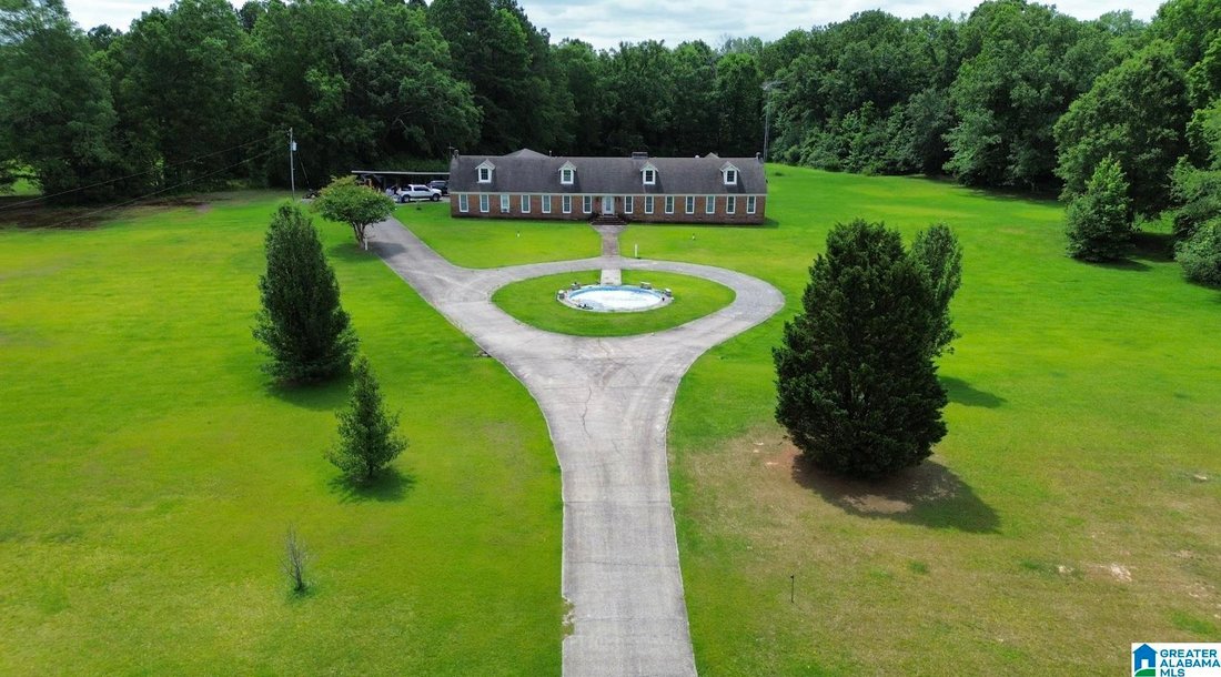 House in Pell City, Alabama, United States 3 - 16007110