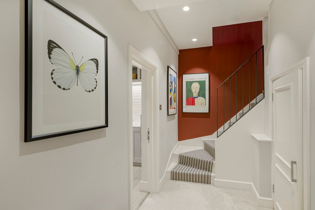 Apartment in South Kensington, Kensington And Chelsea, England 5 - 17049668