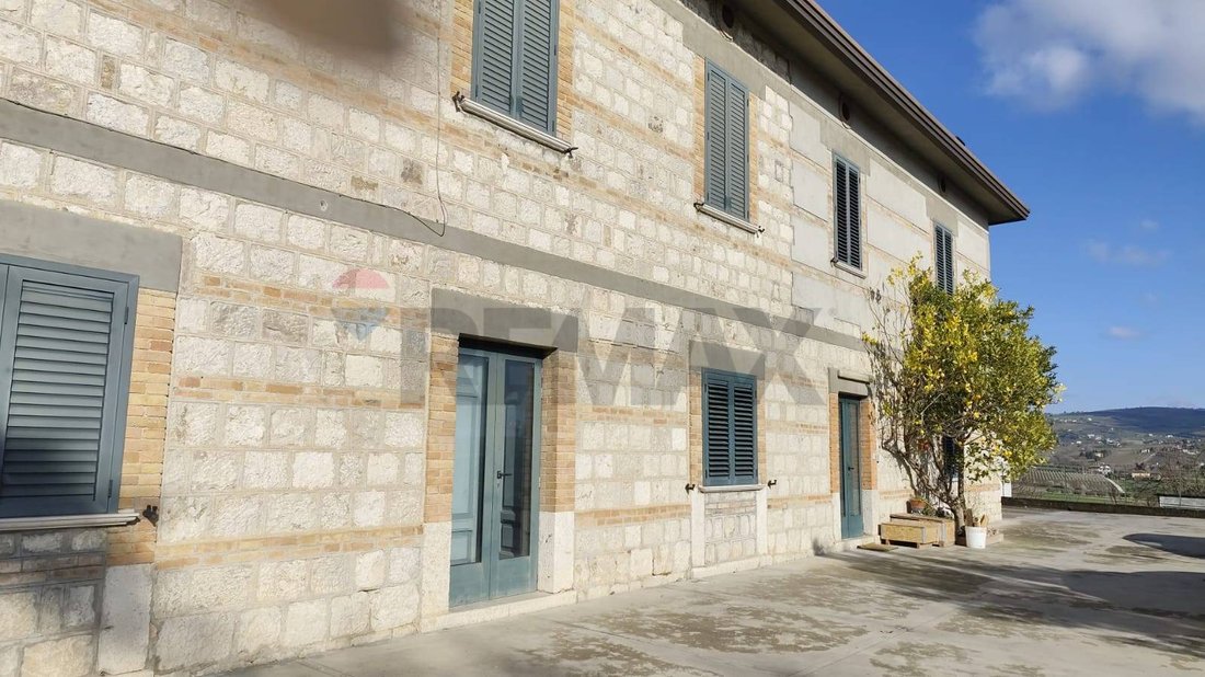 Country House in San Chirico - Pantano - San Vitale, Benevento, Campania 1 - 17057196