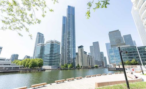 Apartment in Canary Wharf, Tower Hamlets, England 1