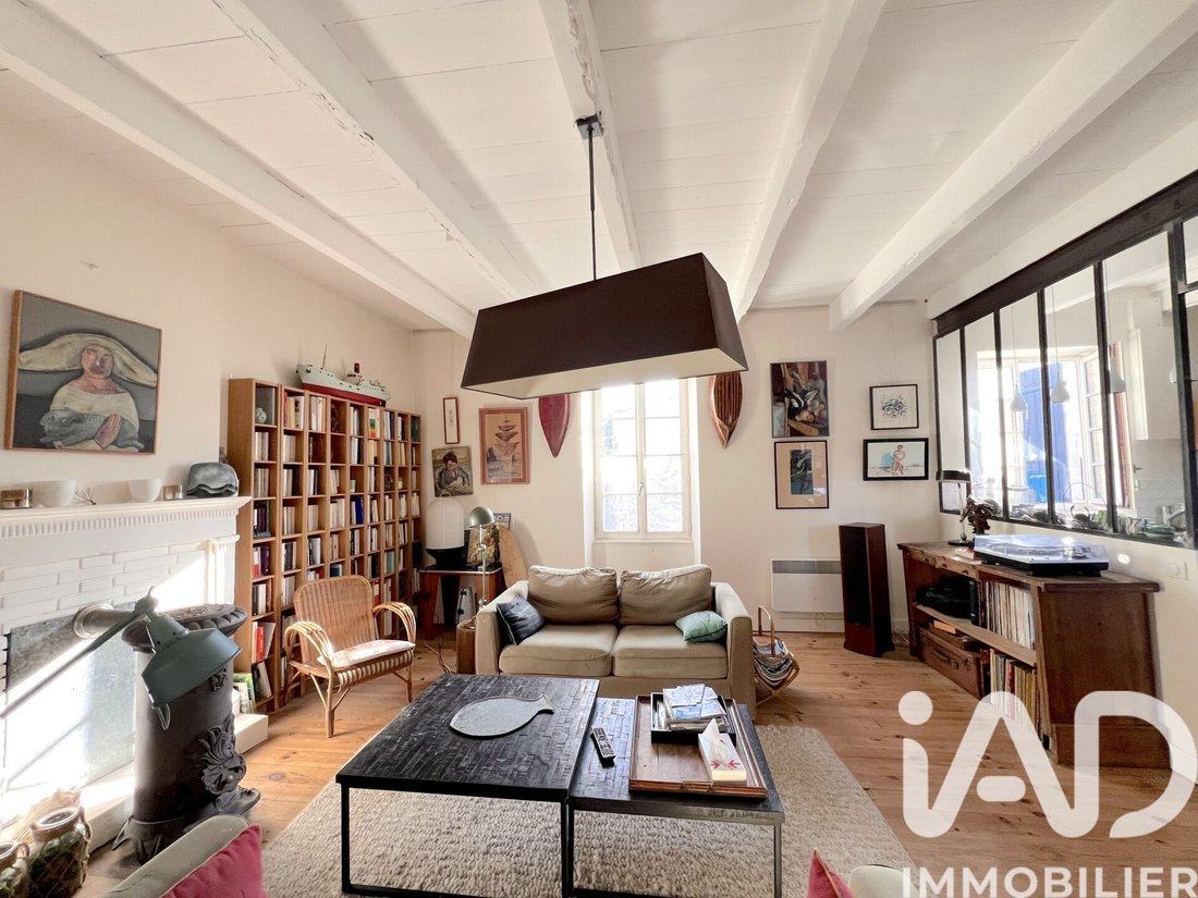 House in Saint-Georges-d'Oleron, Nouvelle-Aquitaine, France 3 - 17056155