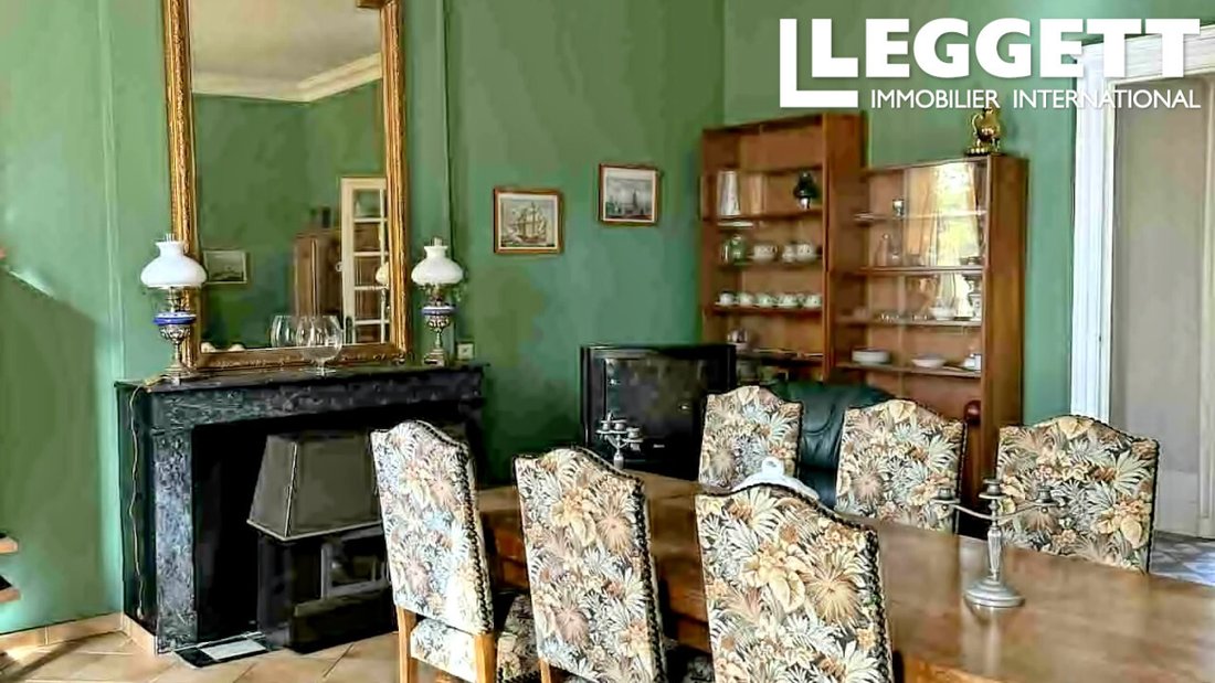 House in Lesparre-Medoc, Nouvelle-Aquitaine, France 4 - 17056933
