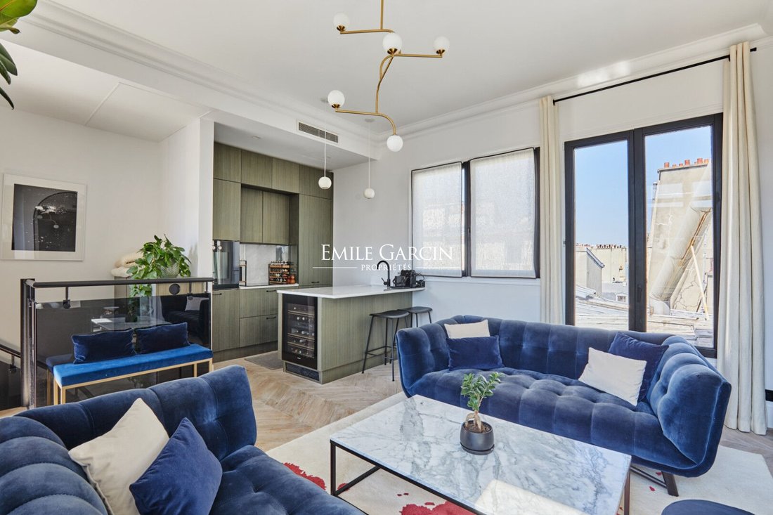 Apartment in Palais Royal, Paris 1er Arrondissement, Paris 3 - 15727672