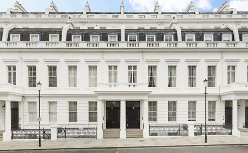 Apartment in Hyde Park, Westminster, England 1