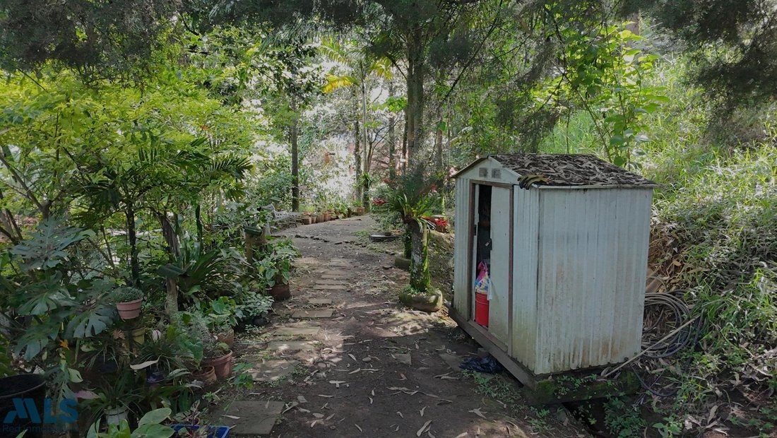 Land in Medellín, Antioquia, Colombia 4 - 17049277