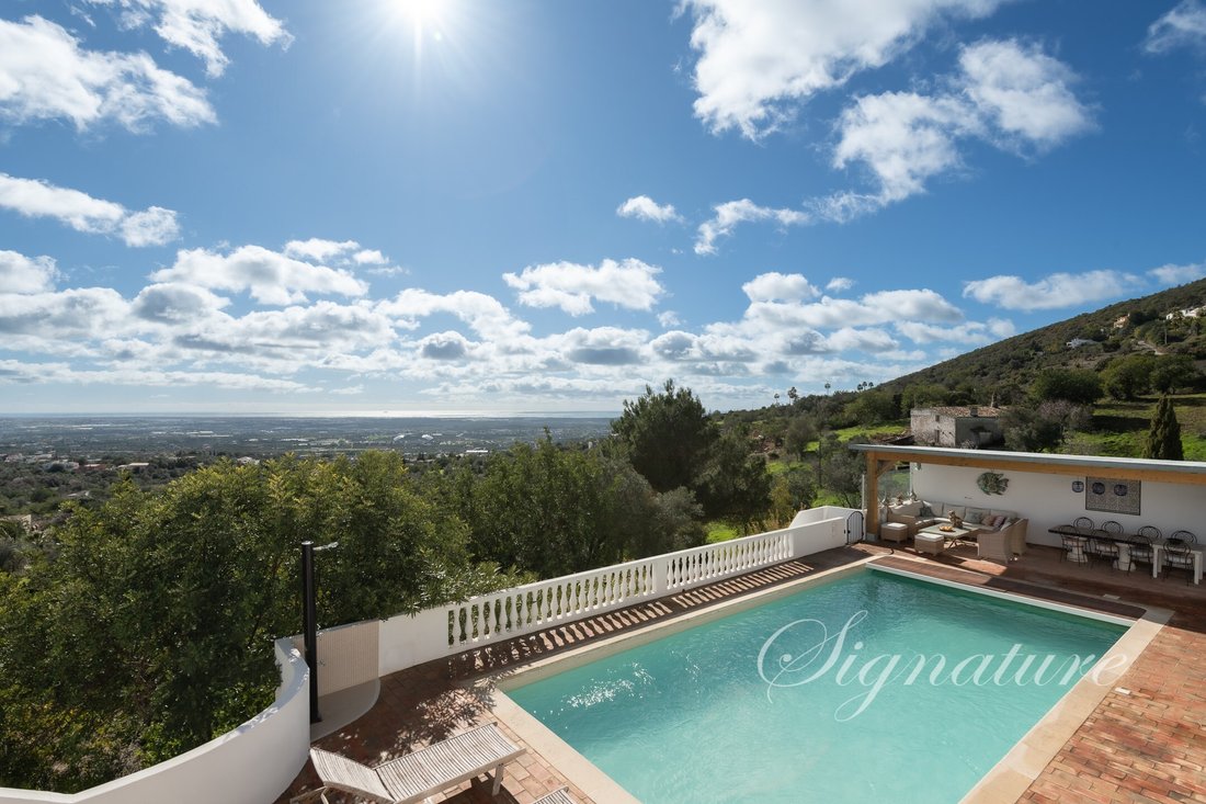 Villa in Santa Barbara de Nexe, Algarve, Portugal 1 - 17054038